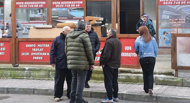 Kendini vurdu; annesi 'Kar yağdırdın başıma' diye gözyaşı döktü