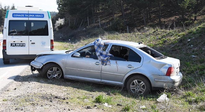 Takla atan otomobilin sürücüsü öldü