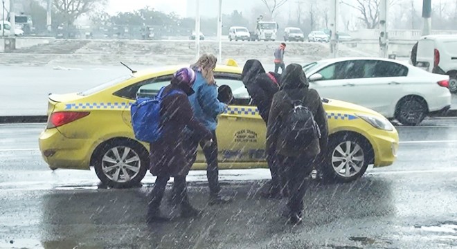 Taksicilerin kar fırsatçılığı