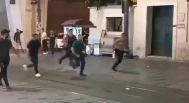 Taksim'de torpil paniği: o anlar kamerada