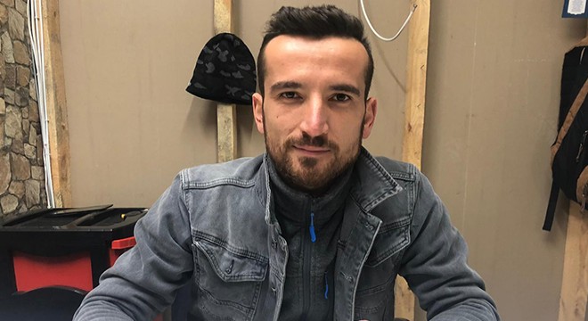 Tamir ettiği tablet patladı, iki eli ve kulağı yandı