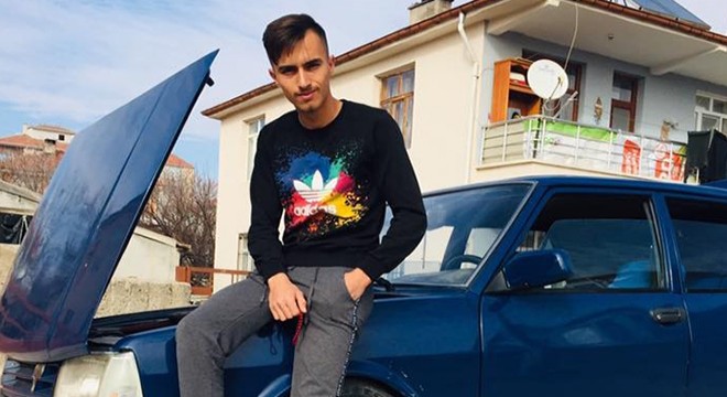Tamir sırasında düştü; karnına bıçak saplanınca öldü