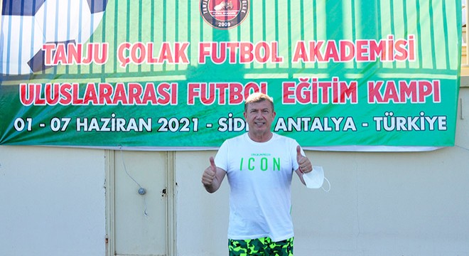 Tanju Çolak: Avrupa'daki Türk futbolcu kardeşlerimize sahip çıkmak istiyoruz