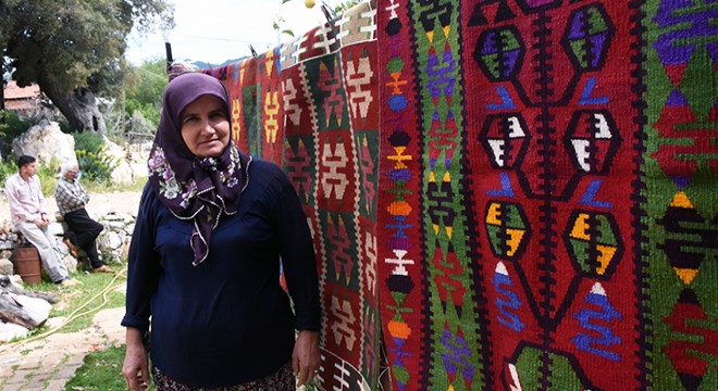 Tarih ve kültür hazinesi Barak kilimlerini yaşatmaya çalışıyorlar