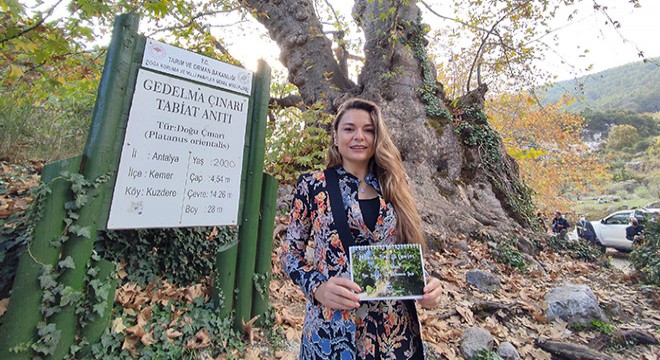 Tarihi çınarın gölgesinde 'Memleketim Antalya' takvimi tanıtımı