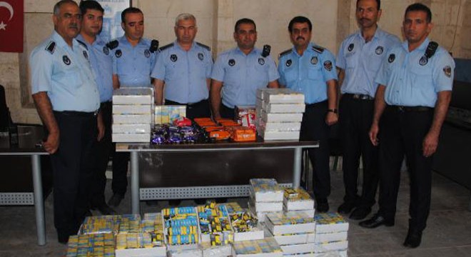 Tarihi geçmiş ürünleri yeni etiketle satarken yakalandılar