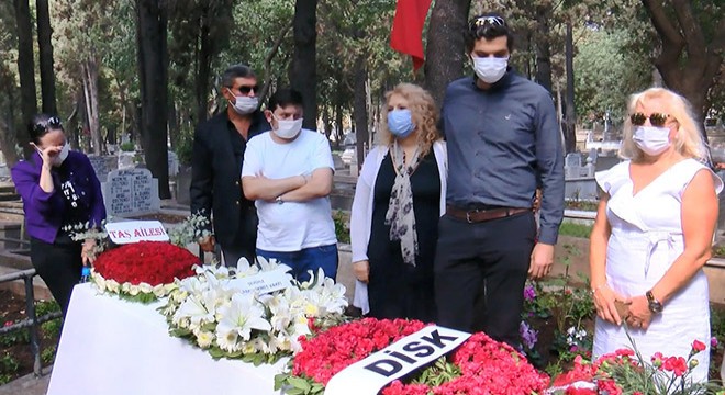Tarık Akan ölümünün dördüncü yılında mezarı başında anıldı