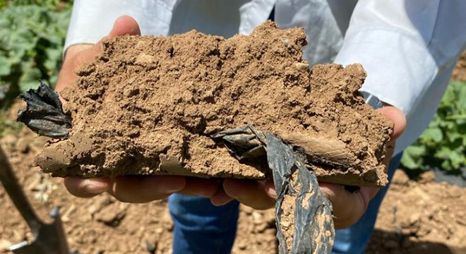 Tarım arazilerinde 'mikroplastik' tehlikesi