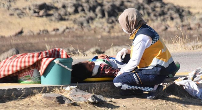 Tarım işçilerinin minibüsü devrildi: 1 ölü, 25 yaralı