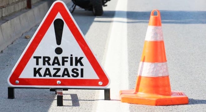 Tarım araçları çarpıştı: 1 ölü, 7 yaralı