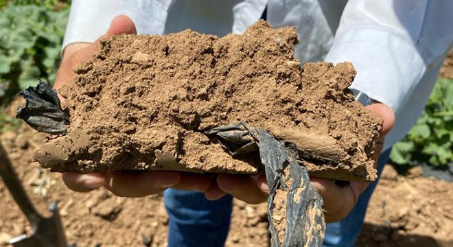 Tarım arazilerinde  mikroplastik  tehlikesi