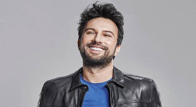 Tarkan ın İzmir konseri öncesinde platform çöktü