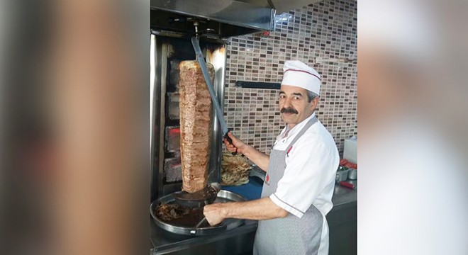 Tartıştığı babasını bıçaklayarak öldürdü