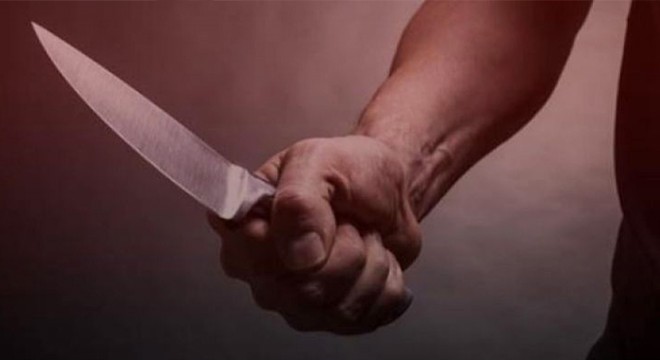 Tartıştığı eşini 12 yerinden bıçakladı