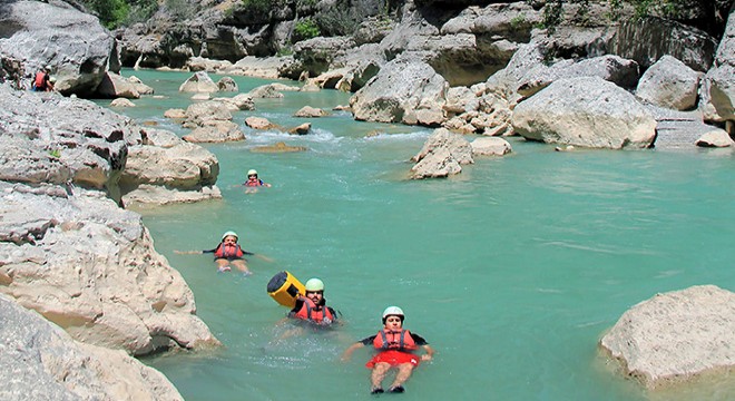 Tazı Kanyonu'nun derinliklerini fotoğrafladı