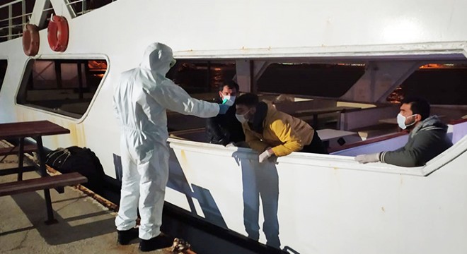 Tekneyle denize açılan 4 kişiye, 12 bin 600 lira ceza