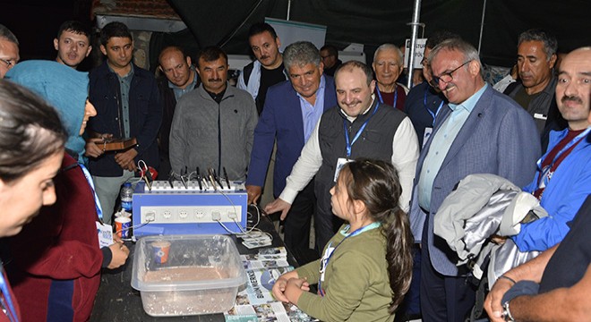 Teknoloji Bakanı Saklıkent te şenliğie katıldı