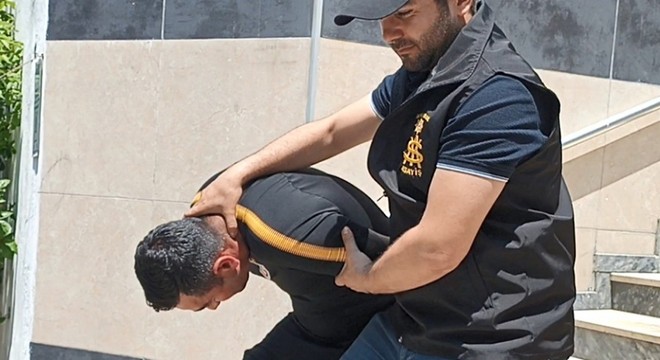 Telefon dolandırıcısı yakalandı