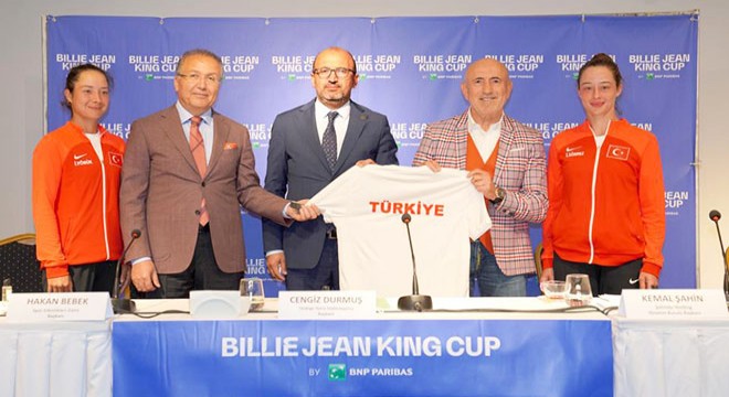 Teniste 4 kıtanın karşılaşmaları için Dünya Antalya’yı seçti