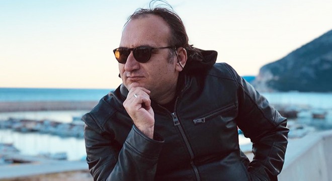 Tenor Demirel'den evden online konser