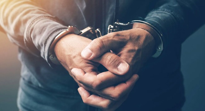Terör operasyonu: 12 gözaltı