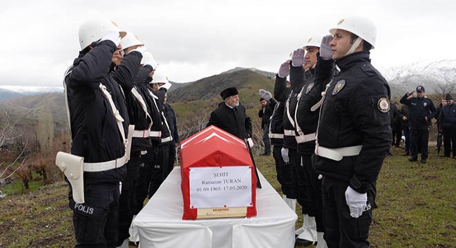 Terör saldırısında şehit olan müdür yardımcısı toprağa verildi