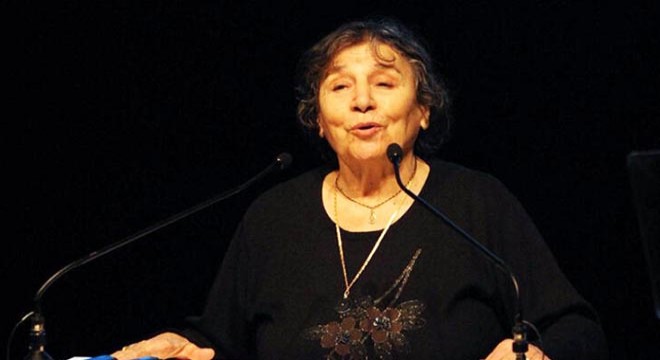 Tiyatro oyuncusu Handan Ertuğrul hayatını kaybetti