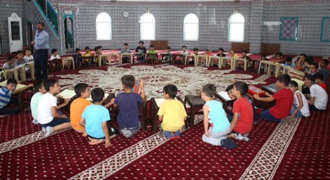 Tokat'ta, 4-6 yaş grubu çocuklara 'din ve ahlak bilgisi' eğitimi