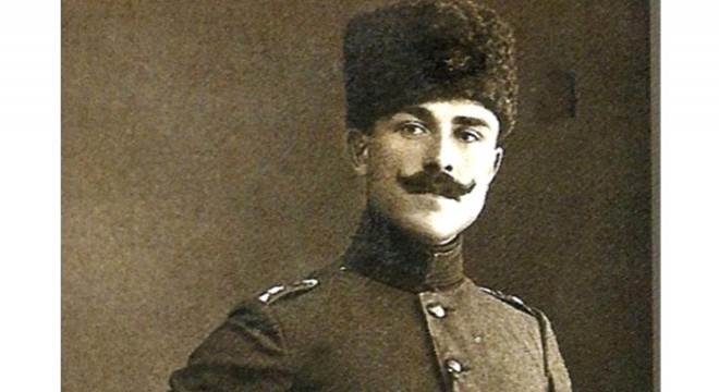Topçu Yüzbaşı Aker ve silah arkadaşları Kaş'ta anıldı
