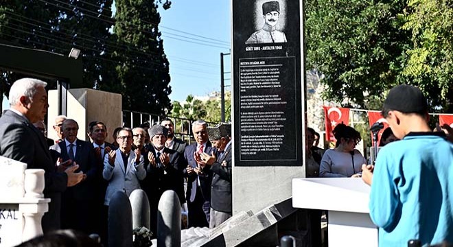 Topçu Yüzbaşı Mustafa Ertuğrul Aker, Antalya da anıldı