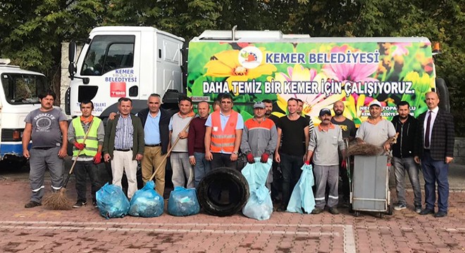 Toplanan çöpler geri dönüşüme kazandırılıyor