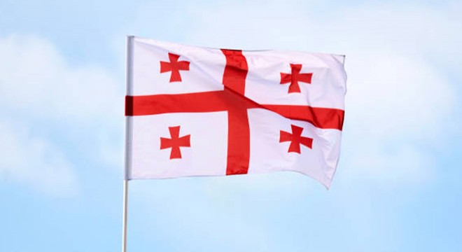 Toprak kayması sonucu 4 işçi hayatını kaybetti