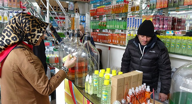 Trabzon'da kolonya stokları bitti