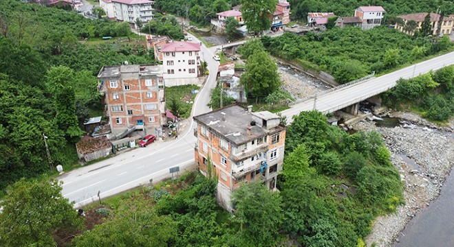 Trabzon'da sel riski altındaki 446 yapıda yaşıyorlar