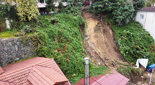 Trabzon da 19 mahallede su baskını ve heyelan