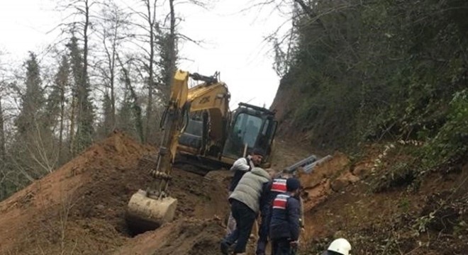 İçme suyu hattı çalışmasında göçük: 3 işçi öldü