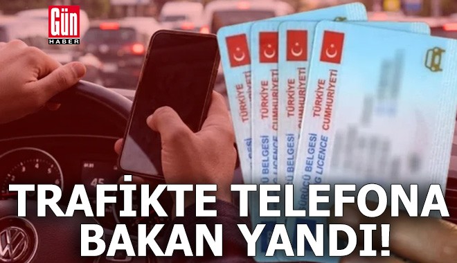 Trafikte telefona bakan yandı