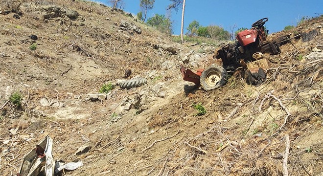 Traktör uçurumdan yuvarlandı: 1 ölü