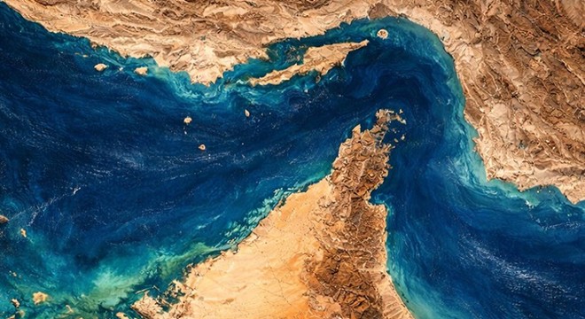 Trump'tan Hürmüz Boğazı paylaşımı