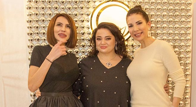 Tuğba Özerk ve Günay Musayevalı açılışta buluştu