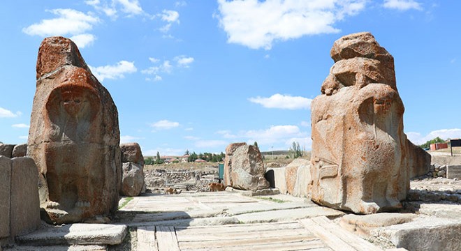 Tunç Çağı na ait kalıntılara ulaşılan Alacahöyük te kazılar başlıyor