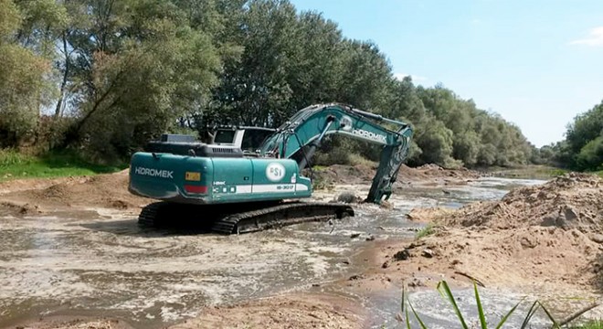 Tunca Nehri’nde artan su seviyesi, üreticiyi sevindirdi