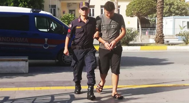 Turistin çantasını çalan şüpheli yakalandı