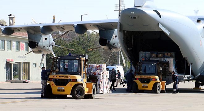 Türkiye'den Somali'ye ilaç ve sağlık malzemesi yardımı