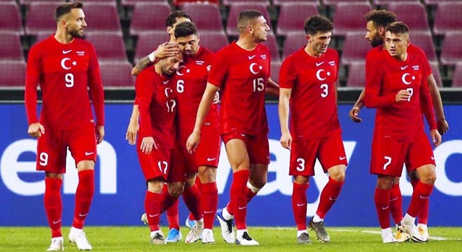 Türkiye'nin FIFA dünya sıralamasındaki yeri değişmedi