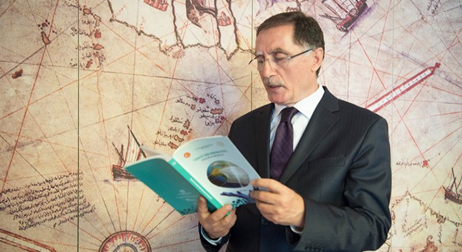 Türkiye'nin koronavirüs ile mücadelesi kitap oldu