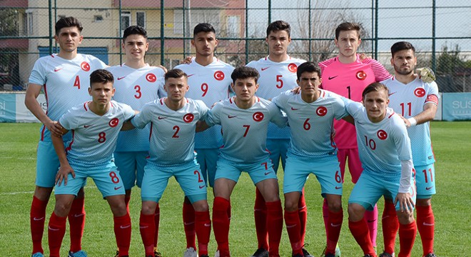 Türkiye-Rusya: 1-1 (U18 Hazırlık Maçı)