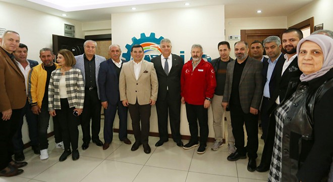 Tütüncü, depremden etkilenen illerin hemşehri dernekleriyle buluştu