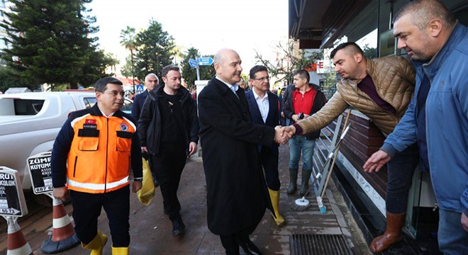 Tütüncü, afet bölgesi Kumluca’da