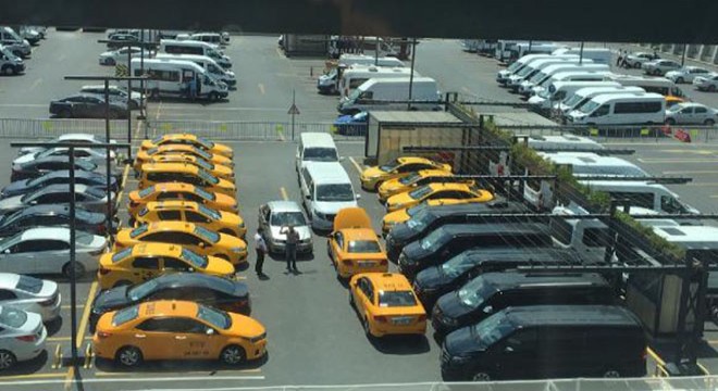 UBER şoförlerinin eyleminde arbede